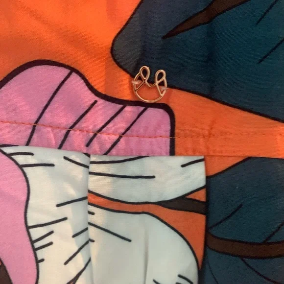 Maaji
Mesmerizing Floral Print
Cover-Up Shirt Dress. - Picture 4 of 6